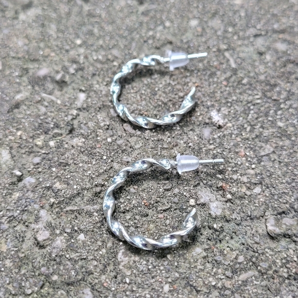 2 for $14! Silver Hoop Earrings NWOT - Picture 2 of 2